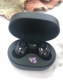 Wireless Bluetooth headset (Color: Black)