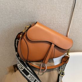 Creative Women's Shoulder Messenger Bag (Color: Brown)