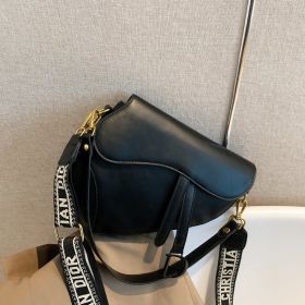 Creative Women's Shoulder Messenger Bag (Color: Black)